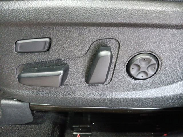 Used 2023 Hyundai Santa Fe Limited image 14