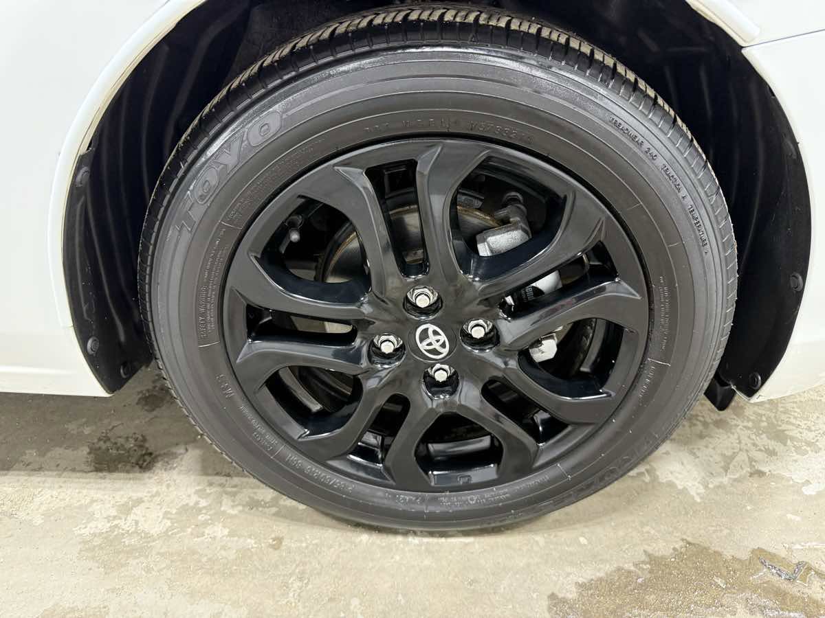 Used 2017 Toyota Yaris iA image 6