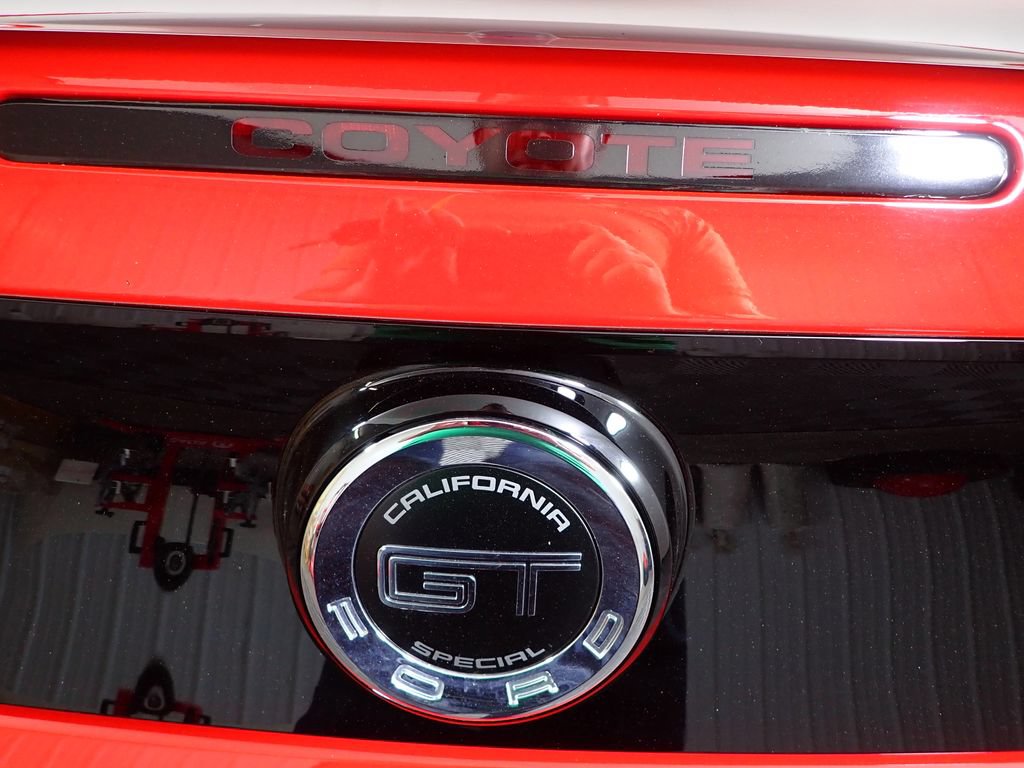 Used 2014 Ford Mustang GT Premium w/ Electronics Package RWD image 15