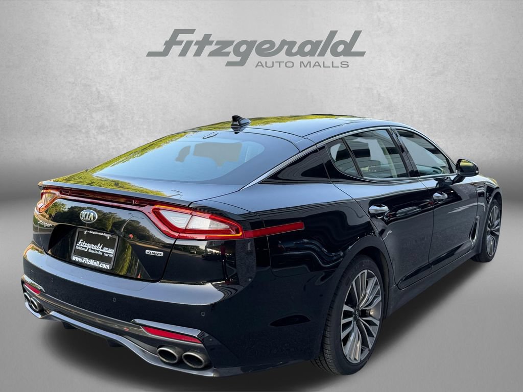Used 2018 Kia Stinger Premium AWD/4WD image 8