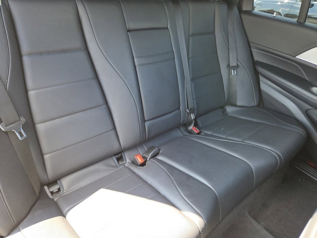Used 2020 Mercedes-Benz GLE 350 4MATIC w/ Premium Package image 34
