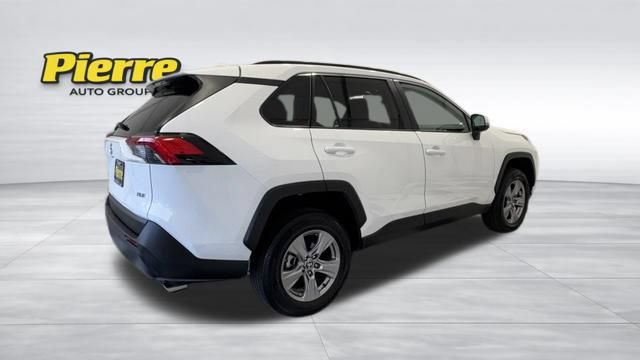 Used 2025 Toyota RAV4 XLE FWD image 6