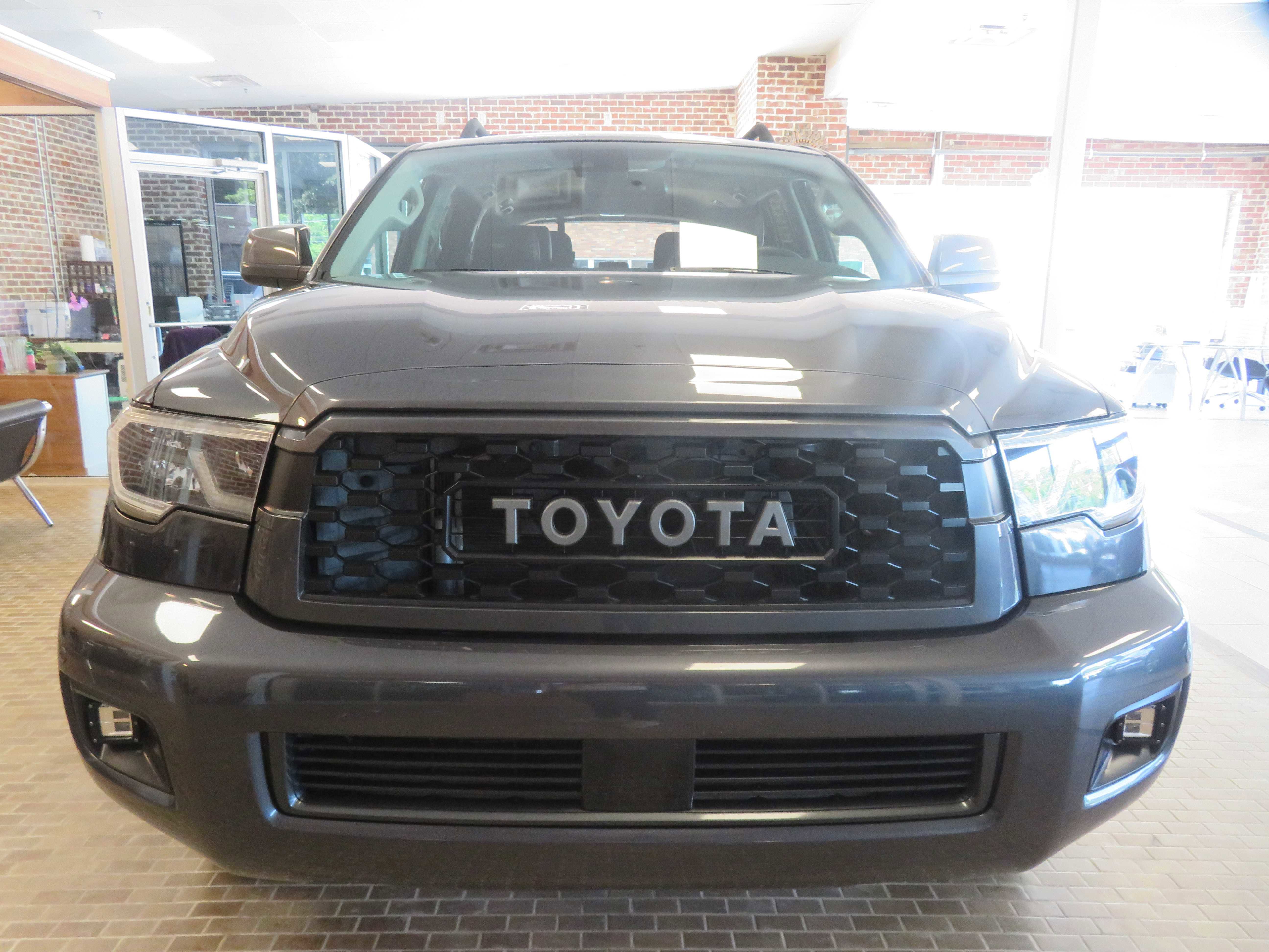 Used 2021 Toyota Sequoia TRD Pro AWD/4WD image 74
