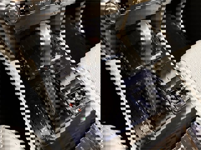 Used 2020 Lexus GX 460 Premium w/ Premium Package image 20