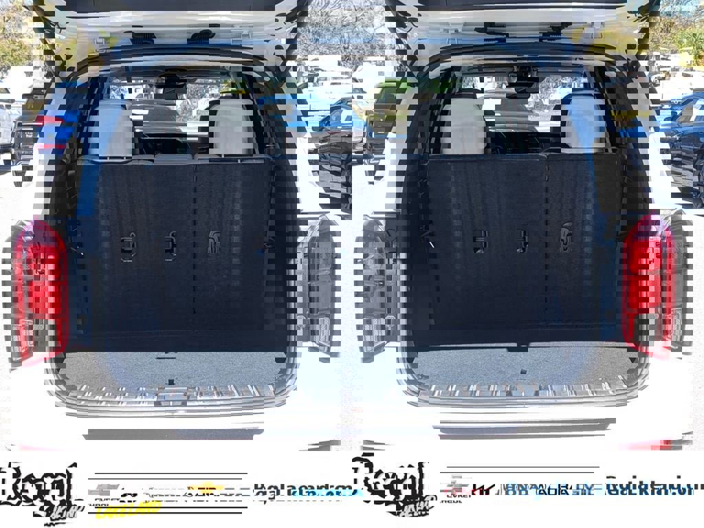 Used 2022 Hyundai Palisade Calligraphy w/ Winter Package image 8