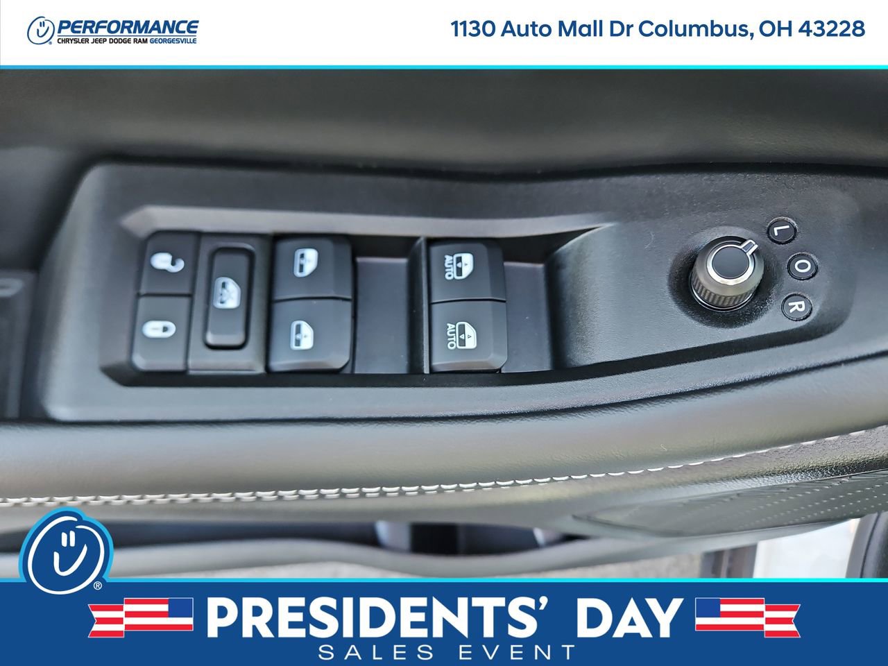 New 2025 Jeep Grand Cherokee Altitude image 20