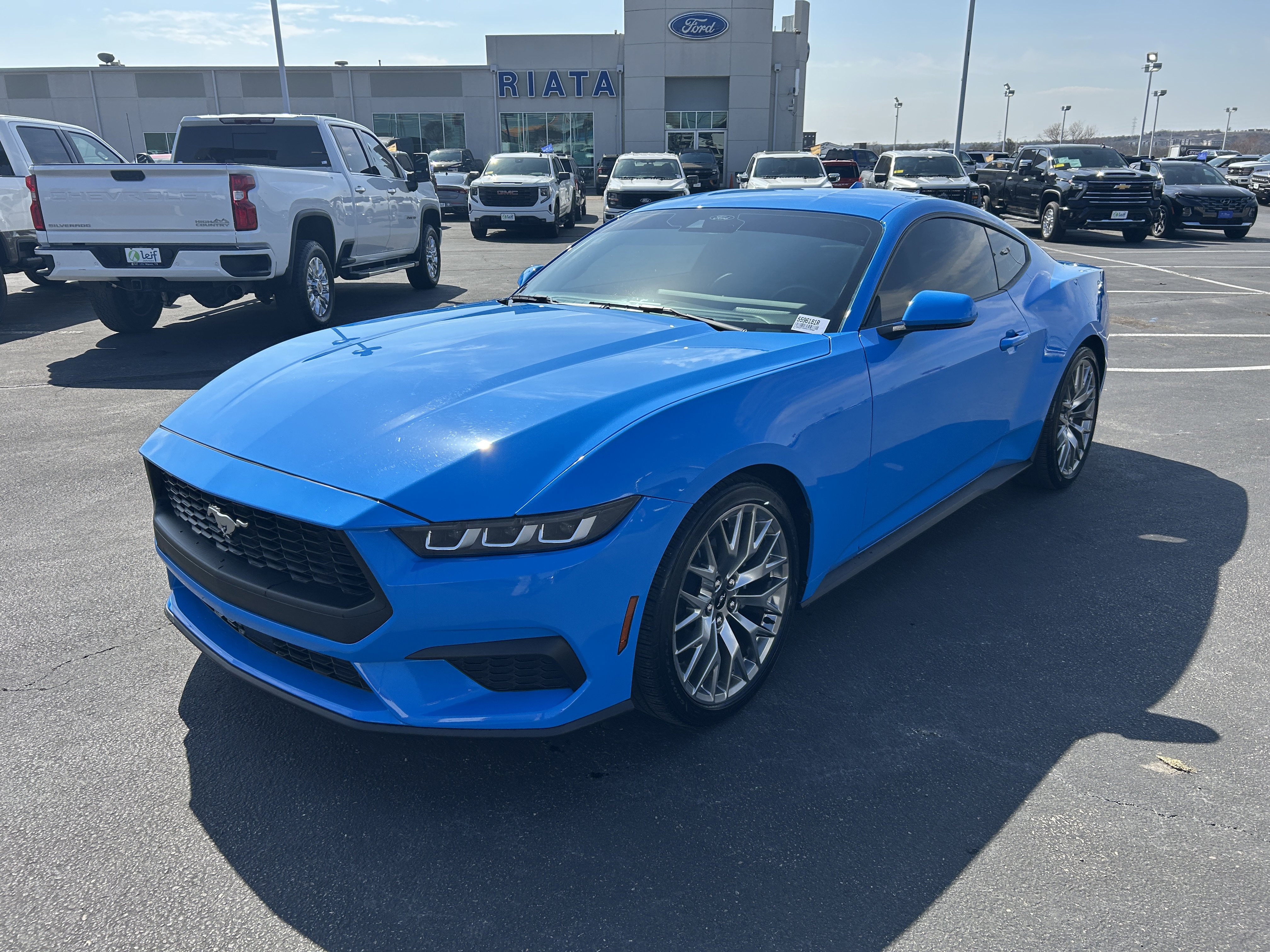Used 2024 Ford Mustang Premium image 3