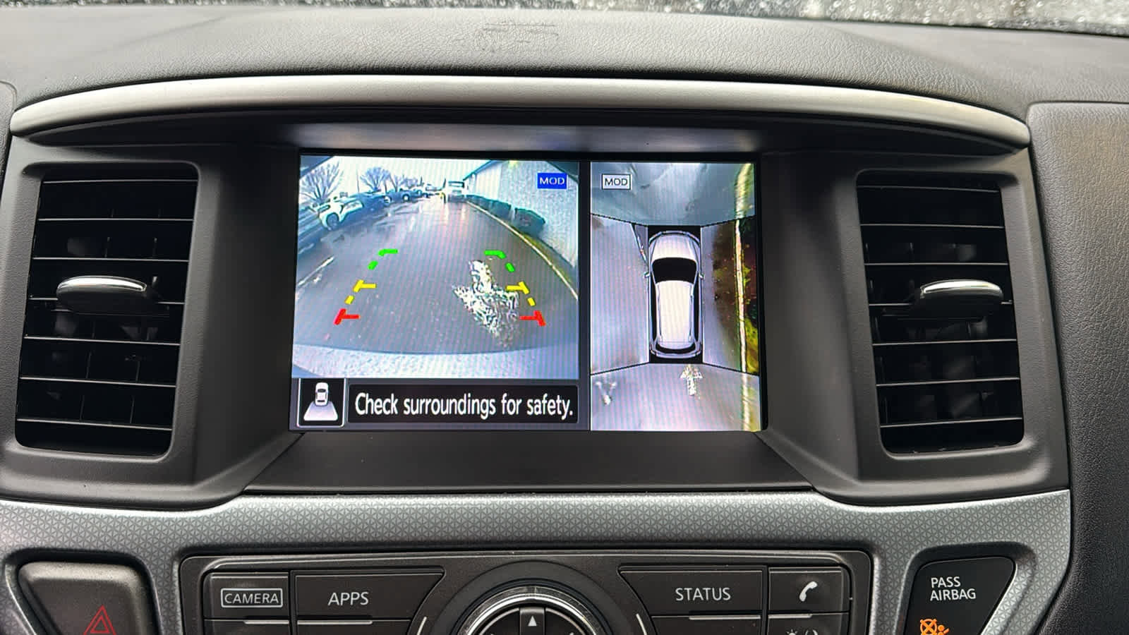 Used 2019 Nissan Pathfinder SL image 21