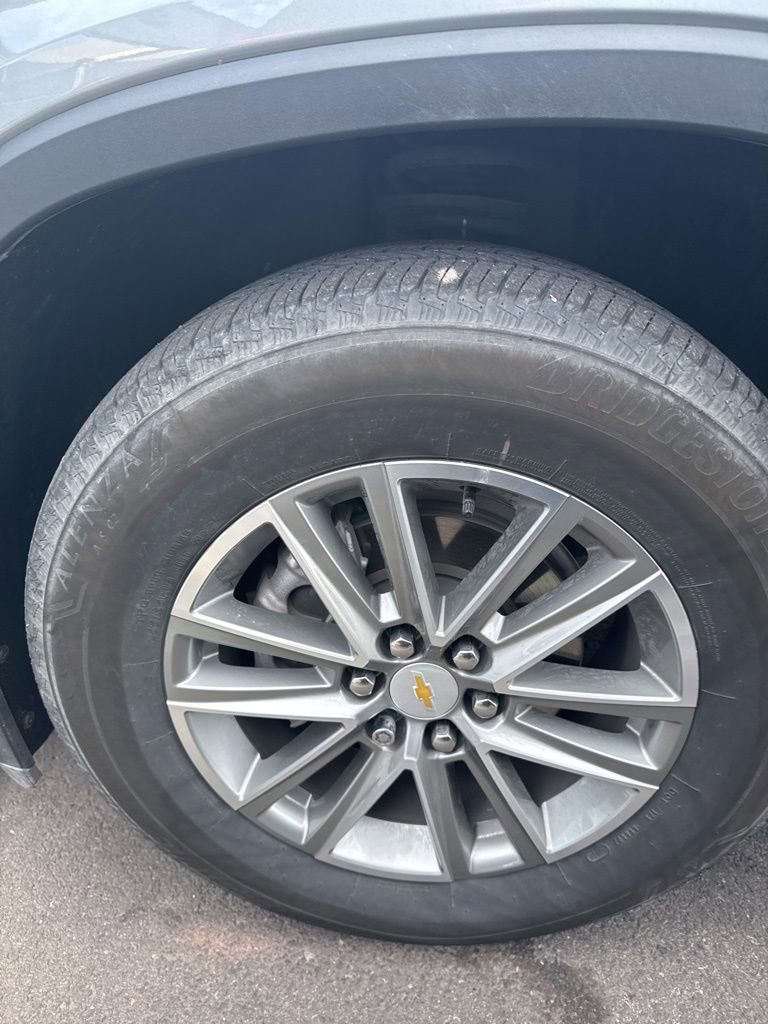 Used 2023 Chevrolet Traverse LT w/ LPO, Floor Liner Package image 34