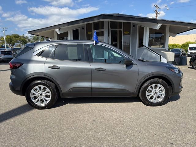 Certified 2024 Ford Escape Active FWD image 8