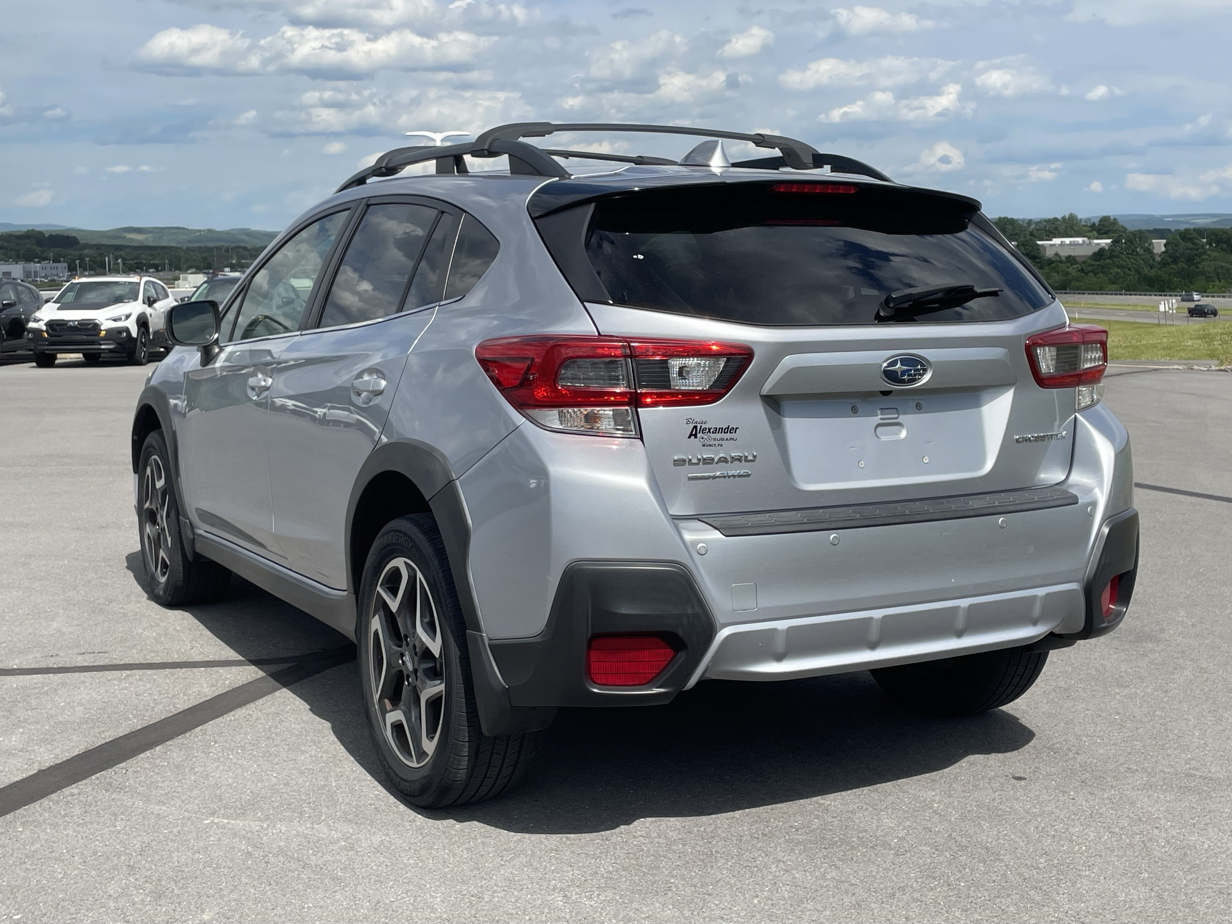 Used 2020 Subaru Crosstrek 2.0i Limited w/ Moonroof Package AWD/4WD image 6