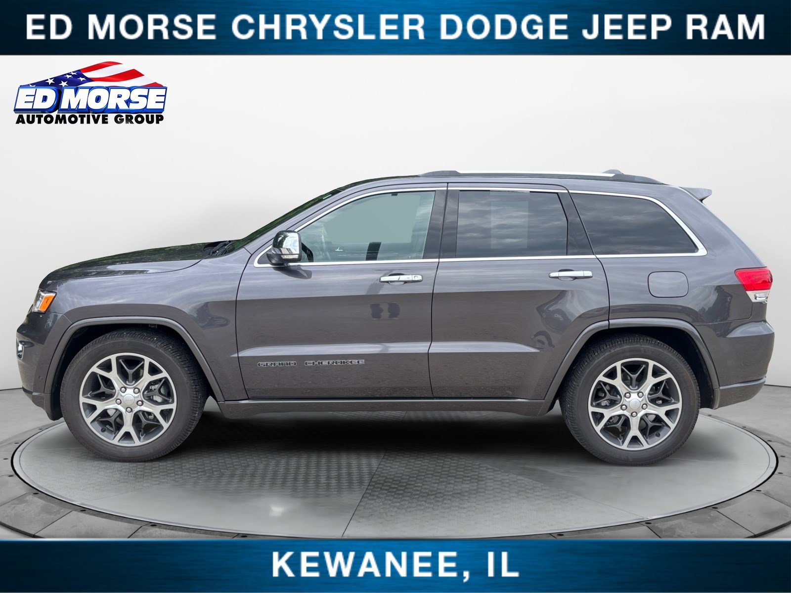 Used 2019 Jeep Grand Cherokee Overland AWD/4WD image 2