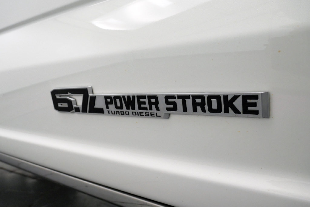 Used 2026 Ford F250 Platinum AWD/4WD image 11