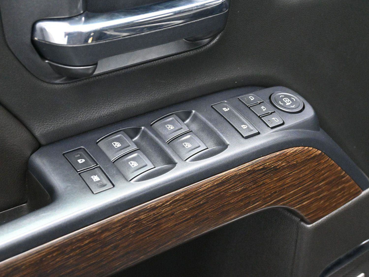 Used 2018 GMC Sierra 2500 Denali w/ Duramax Plus Package image 11