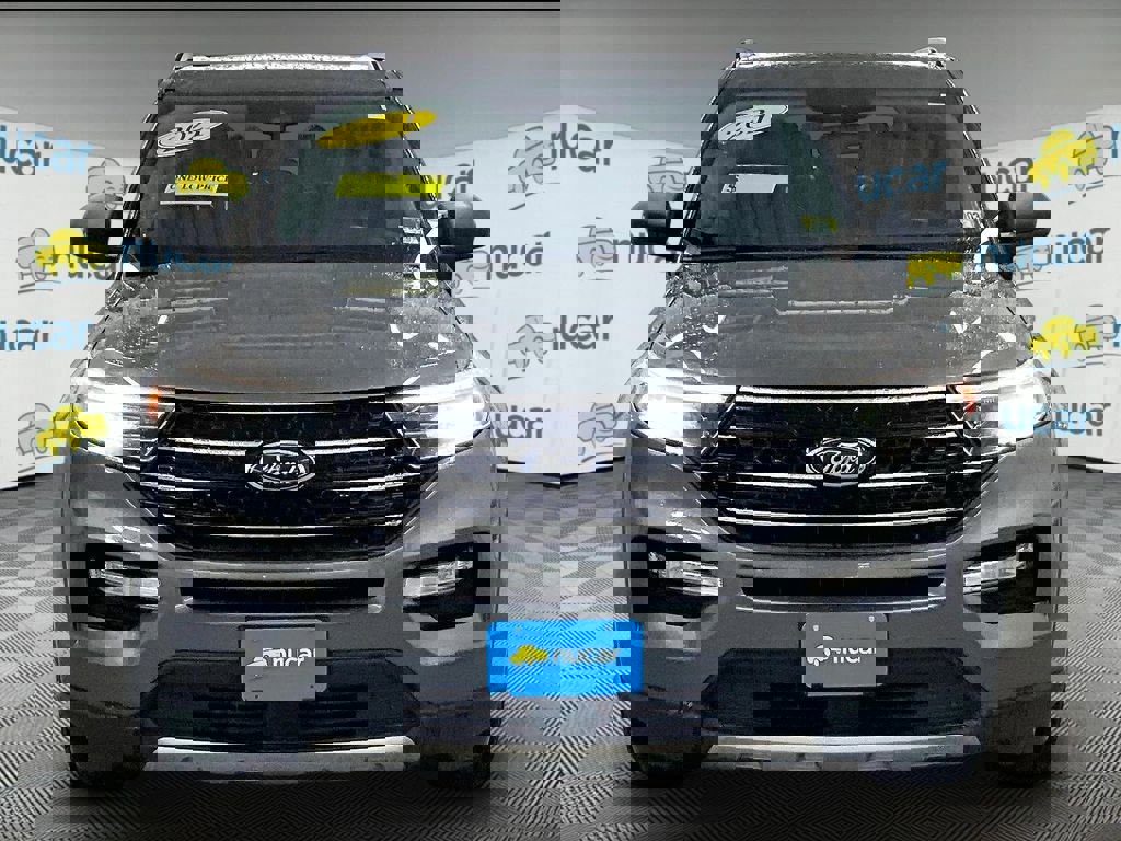 Used 2021 Ford Explorer XLT w/ Equipment Group 202A image 2