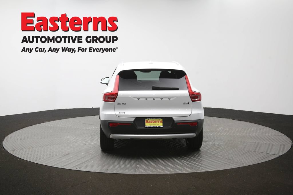 Used 2023 Volvo XC40 B5 Core AWD/4WD image 37