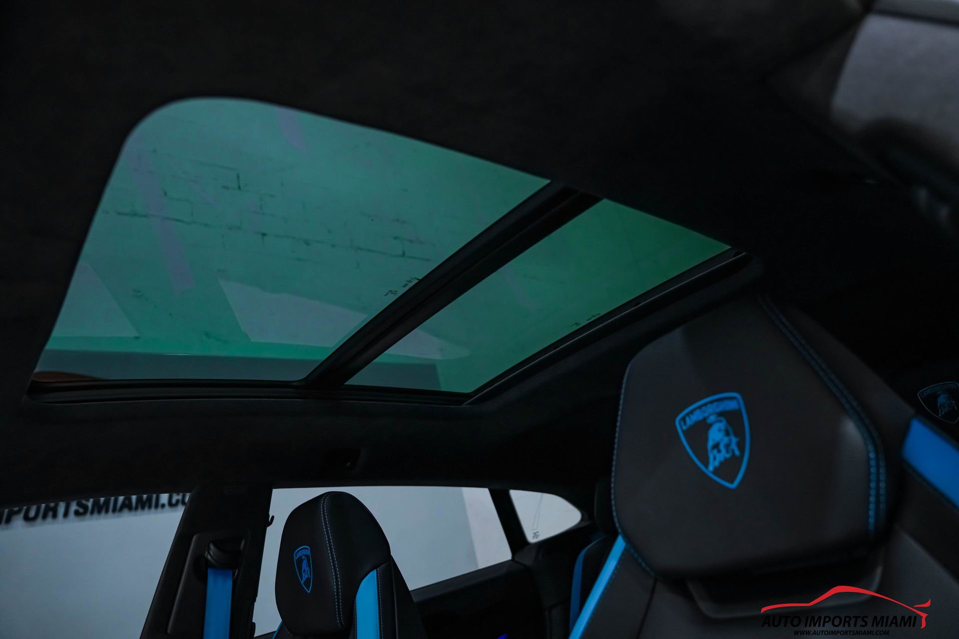 Used 2025 Lamborghini Urus SE image 92