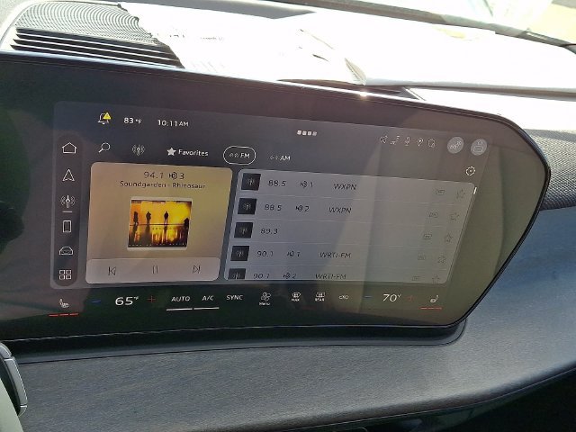New 2026 Audi Q3 quattro 2.0T AWD/4WD image 14