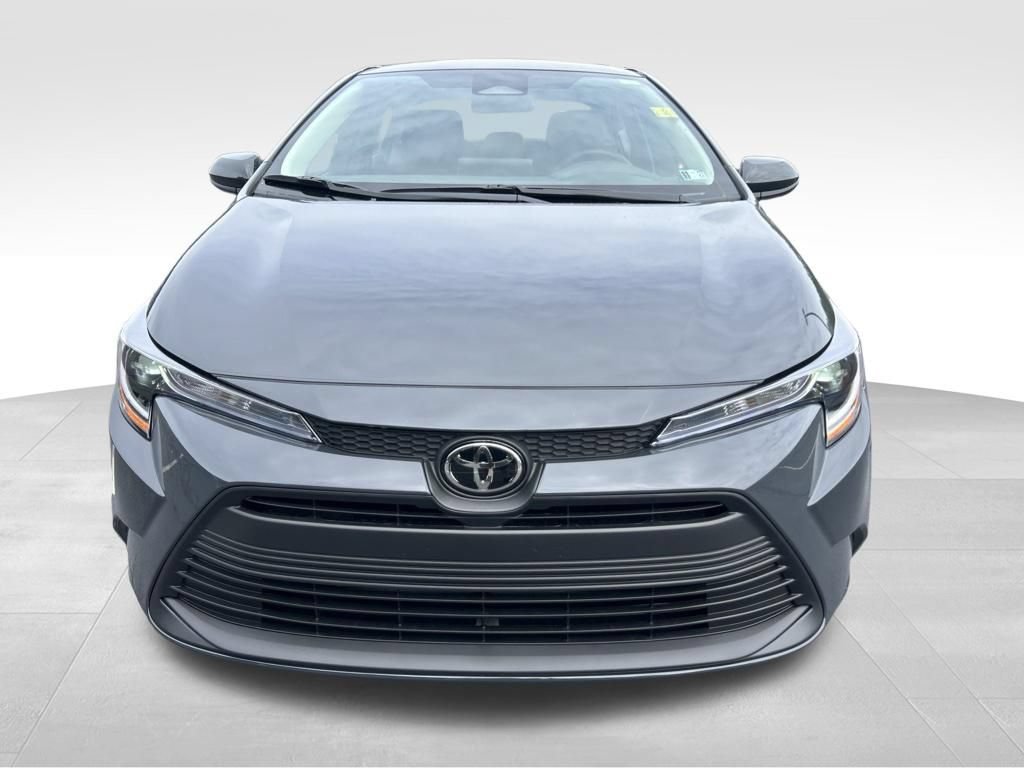 New 2026 Toyota Corolla LE FWD image 8