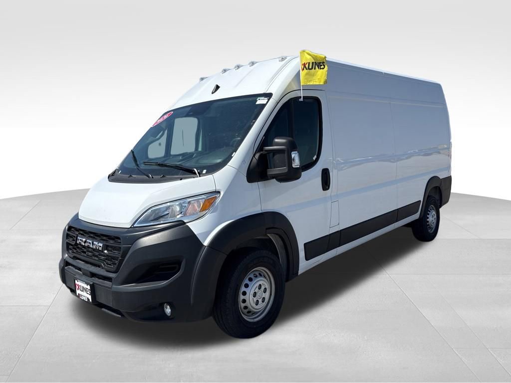 Used 2026 RAM ProMaster 2500 w/ Convenience Group FWD image 4