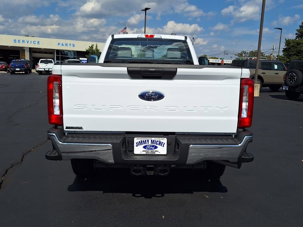 New 2026 Ford F250 XL w/ XL Chrome Package image 22