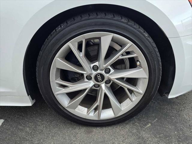 Used 2023 Audi A5 2.0T Premium Plus w/ Premium Plus AWD/4WD image 9