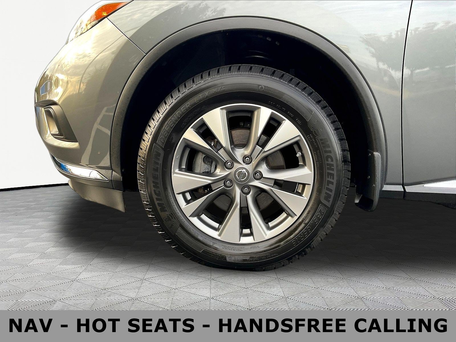 Used 2015 Nissan Murano SL AWD/4WD image 35