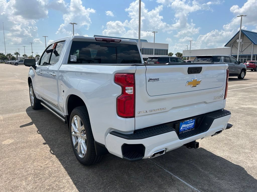 New 2026 Chevrolet Silverado 1500 High Country AWD/4WD image 7