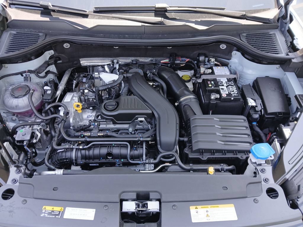 New 2026 Volkswagen Taos SE AWD/4WD image 21
