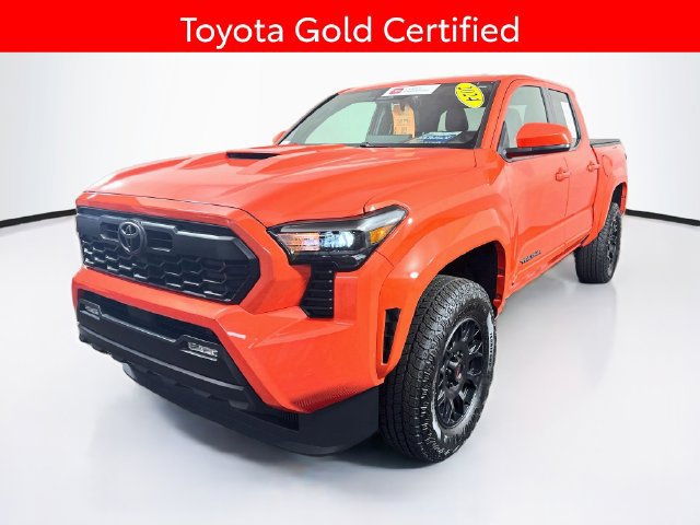 Certified 2024 Toyota Tacoma TRD Sport AWD/4WD image 4