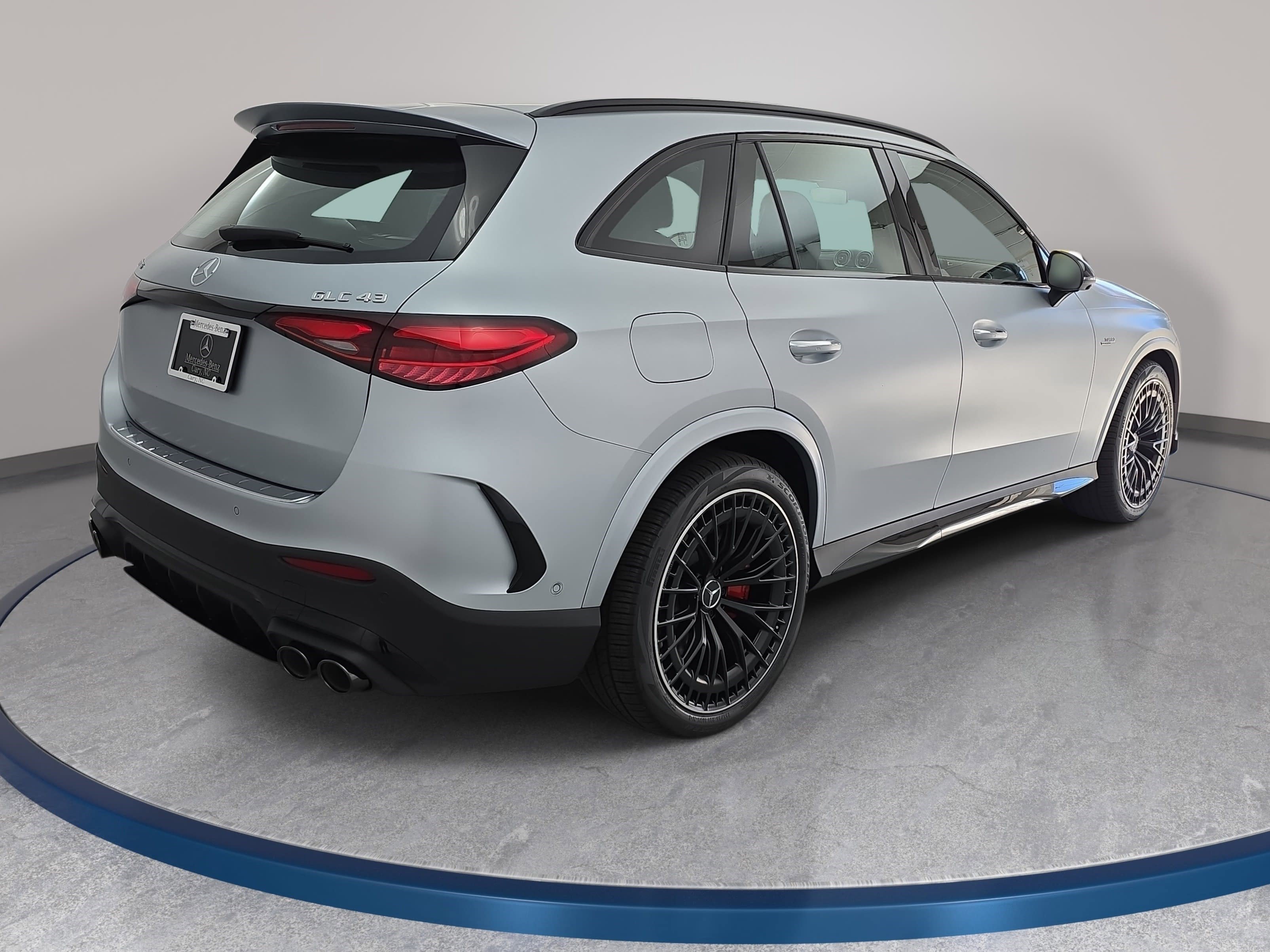 New 2026 Mercedes-Benz GLC 43 AMG 4MATIC image 5
