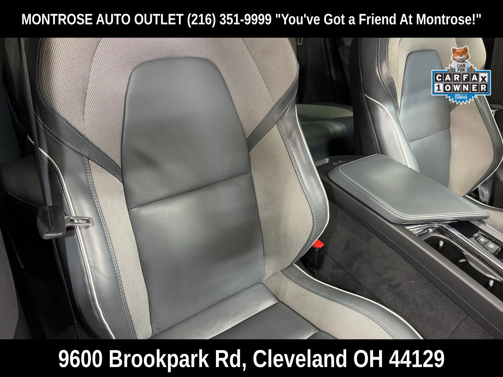 Used 2022 Volvo XC60 T8 R-Design w/ Advanced Package image 51