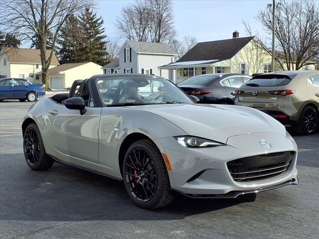New 2025 MAZDA MX-5 Miata Club w/ Brembo/BBS Recaro Package image 1