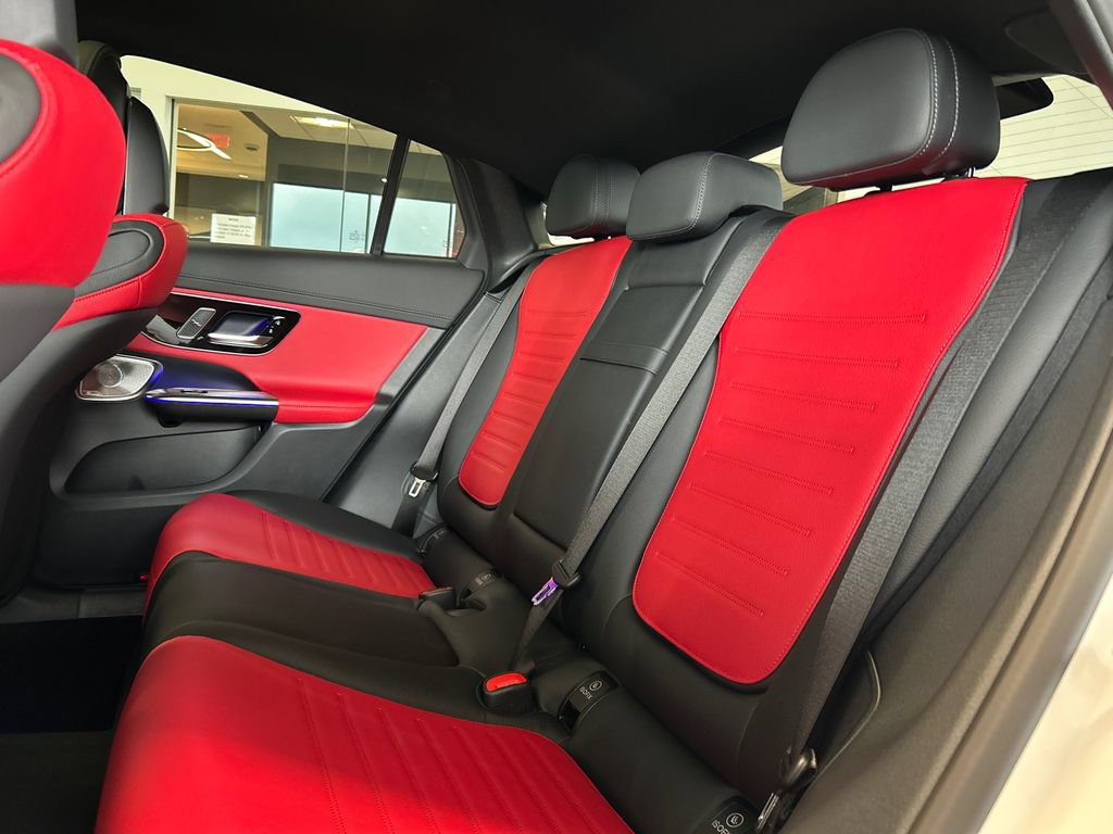 New 2027 Mercedes-Benz GLC 300 4MATIC image 23