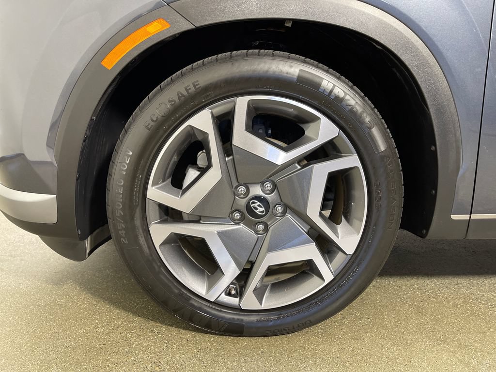 Certified 2024 Hyundai Palisade Limited FWD image 11