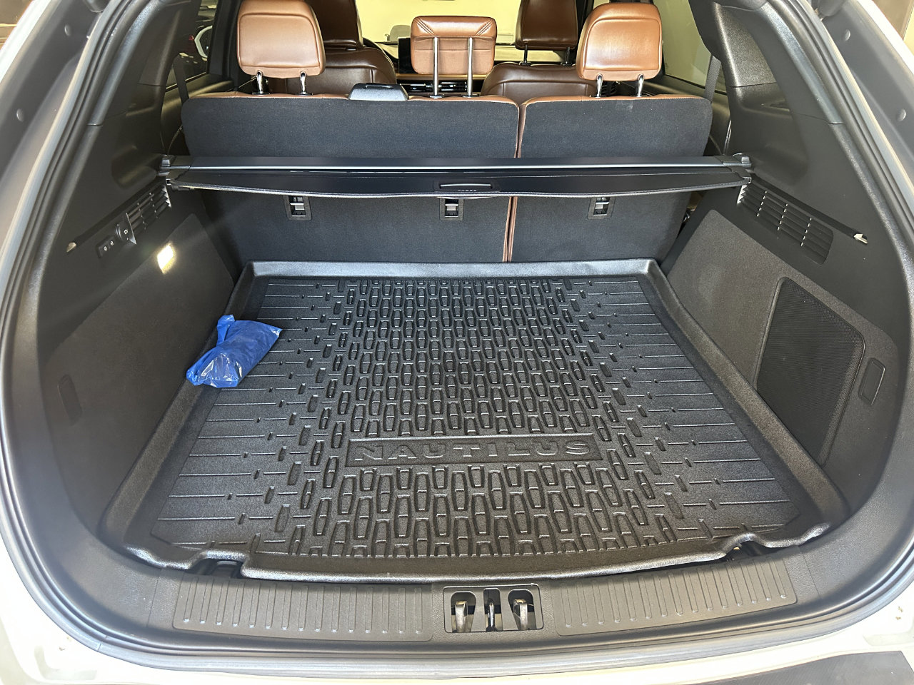 Used 2023 Lincoln Nautilus Reserve w/ Equipment Group 202A image 62