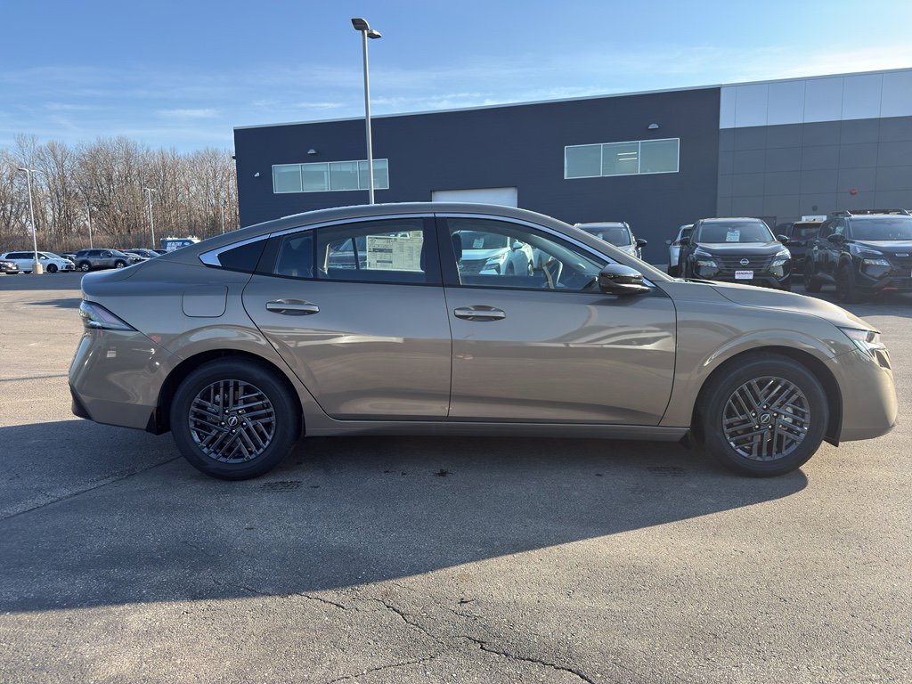 New 2026 Nissan Sentra SV w/ SV Convenience Package image 4