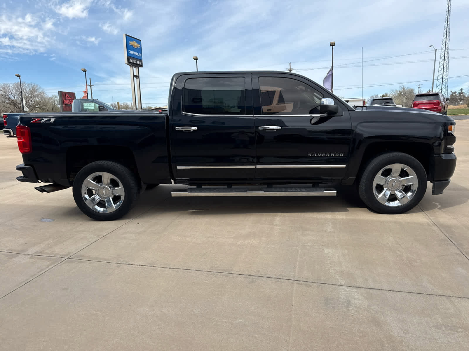 Used 2018 Chevrolet Silverado 1500 LTZ Z71 w/ LTZ Plus Package image 6