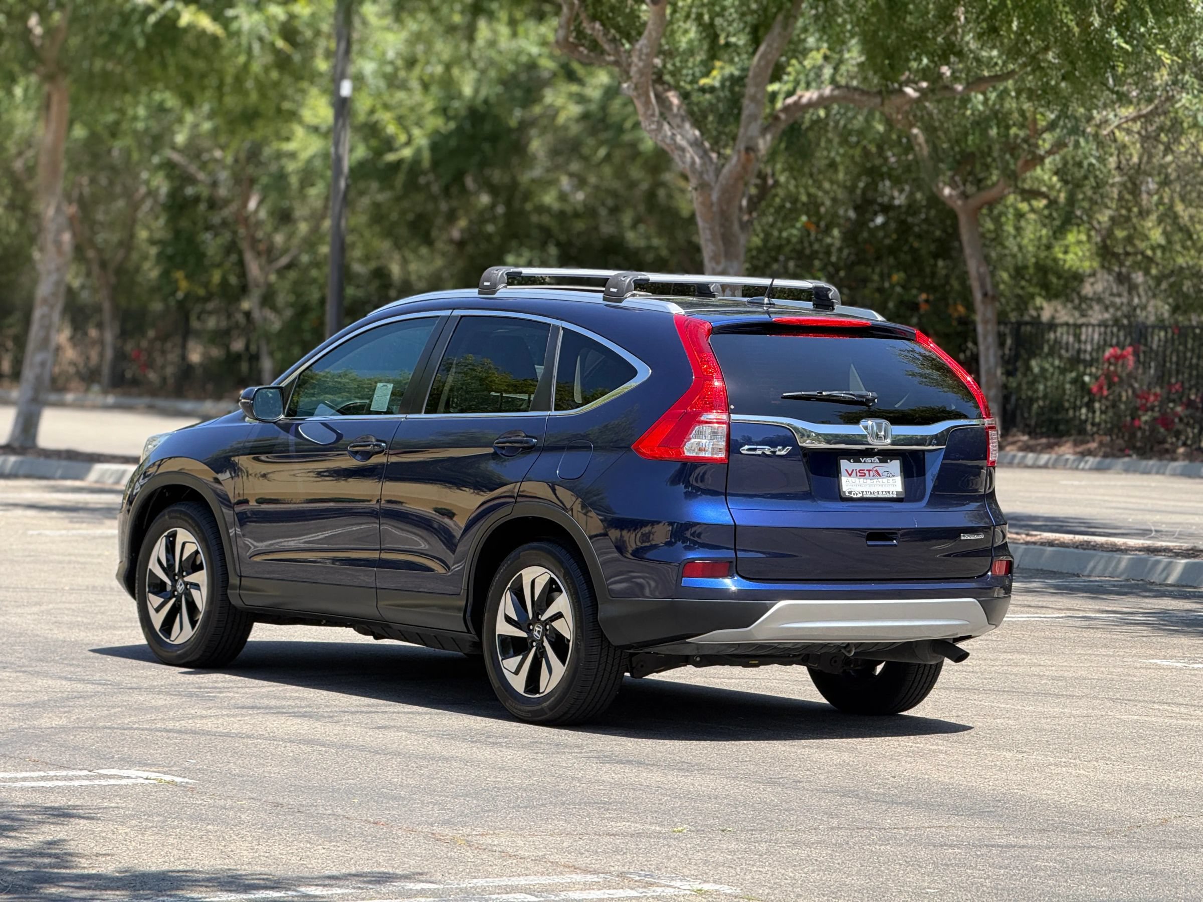 Used 2015 Honda CR-V Touring image 3