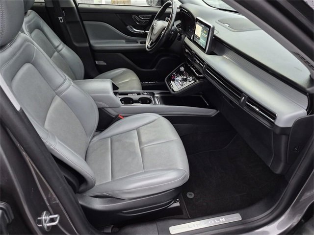 Used 2021 Lincoln Corsair Reserve w/ Sport Package image 10