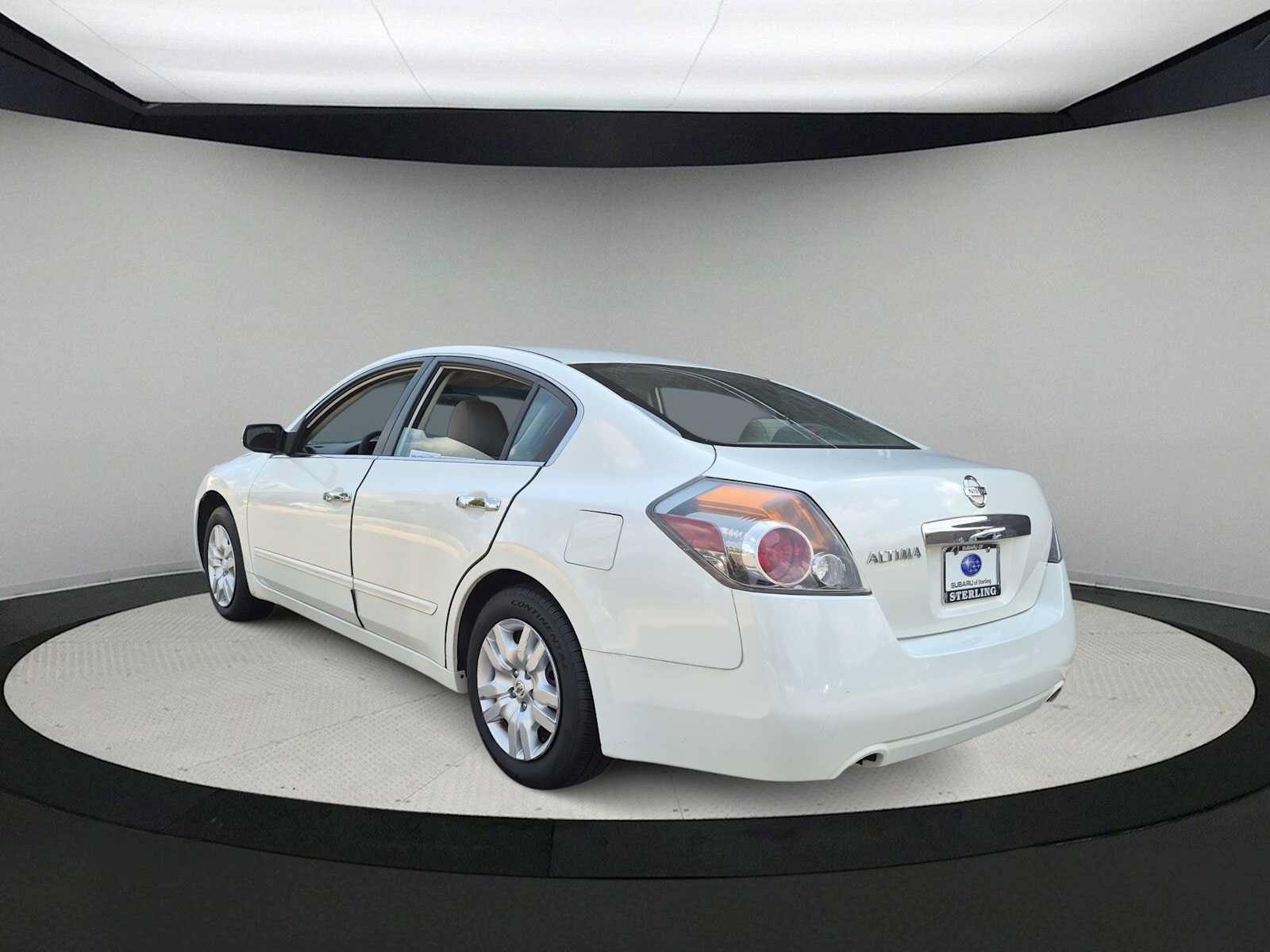 Used 2012 Nissan Altima 2.5 FWD image 6