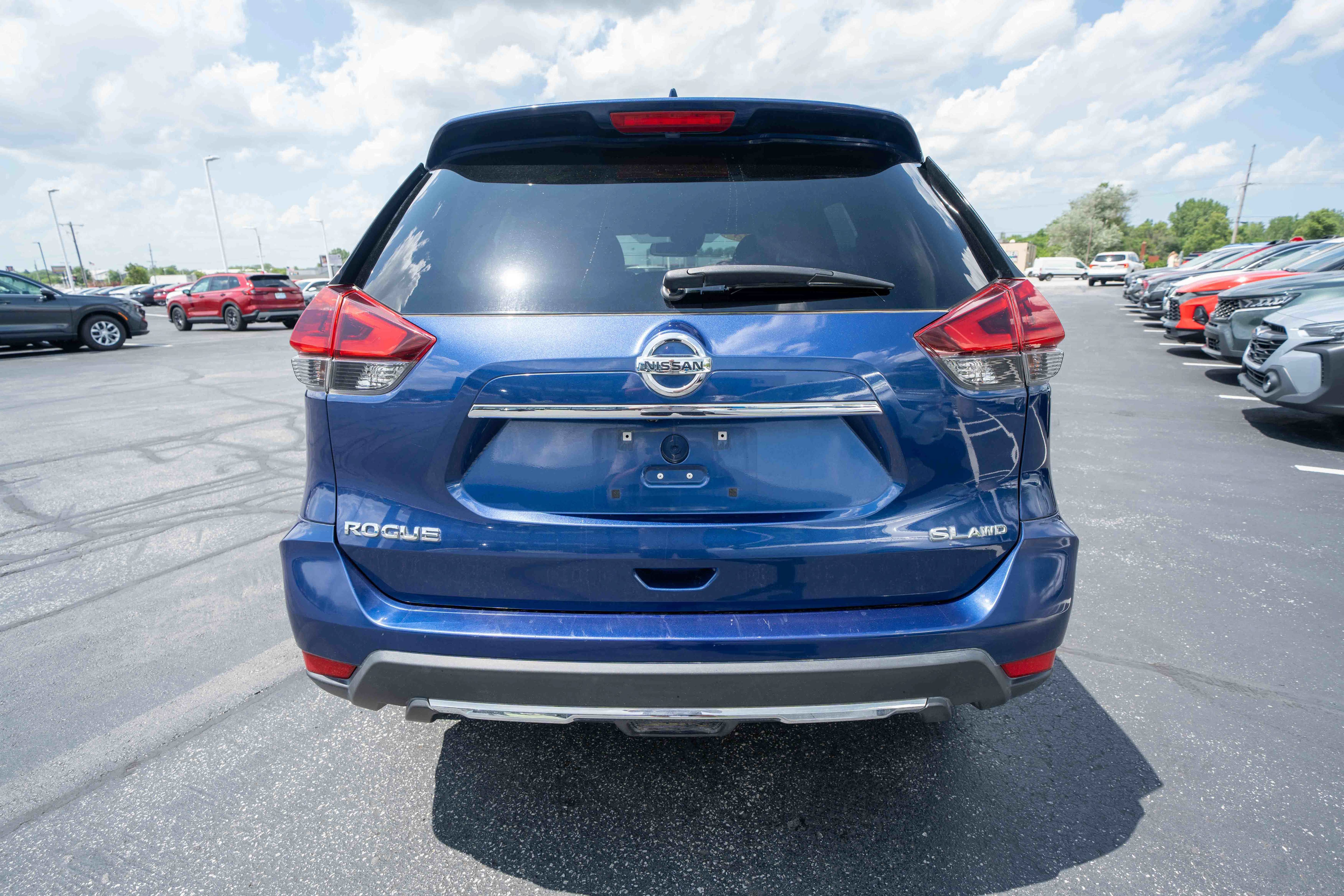 Used 2018 Nissan Rogue SL AWD/4WD image 5
