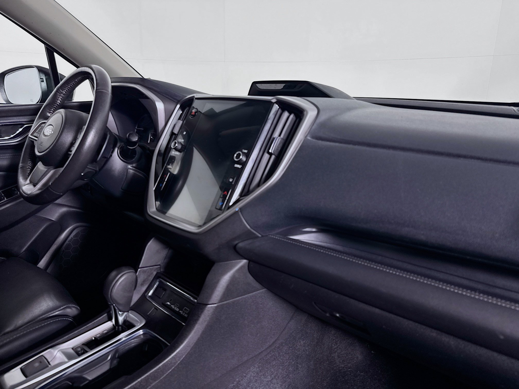 Used 2024 Subaru Ascent Limited AWD/4WD image 28