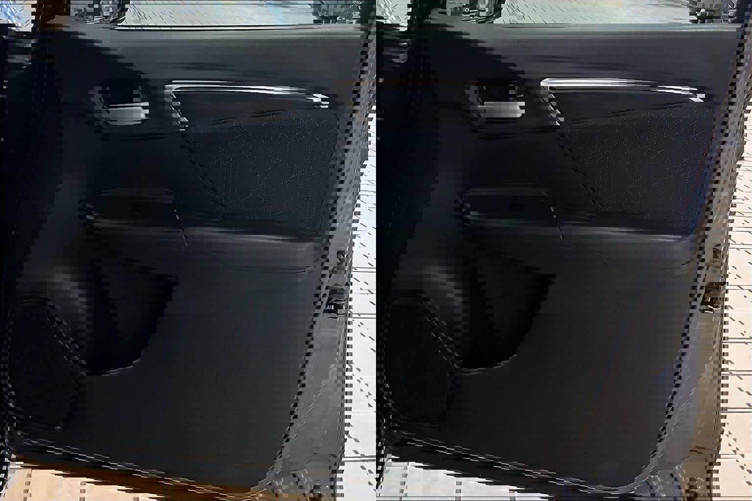 Used 2015 Honda Fit EX image 22