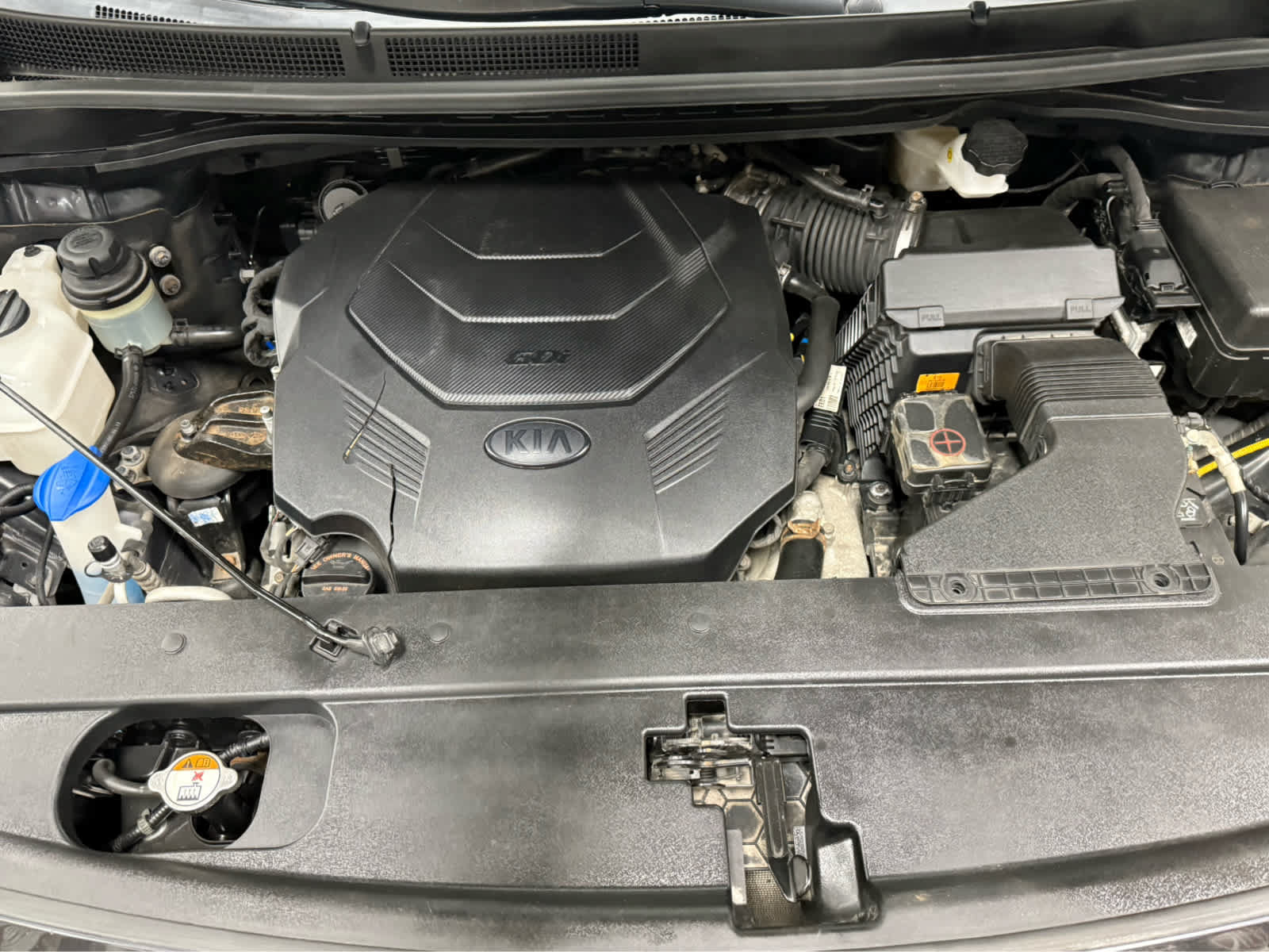 Used 2021 Kia Sedona LX FWD image 34