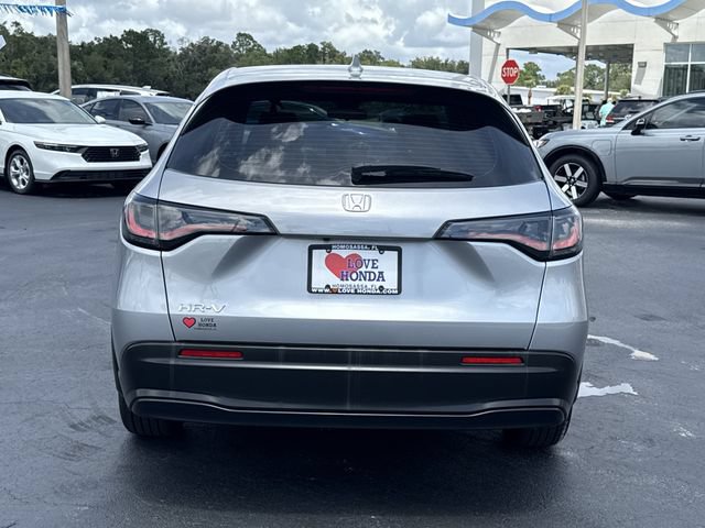 Used 2025 Honda HR-V LX image 8
