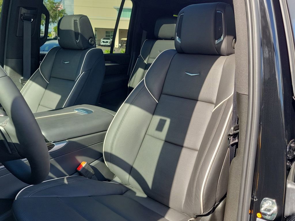 Used 2025 Cadillac Escalade ESV Premium Luxury w/ LPO, Floor Liner Package image 23