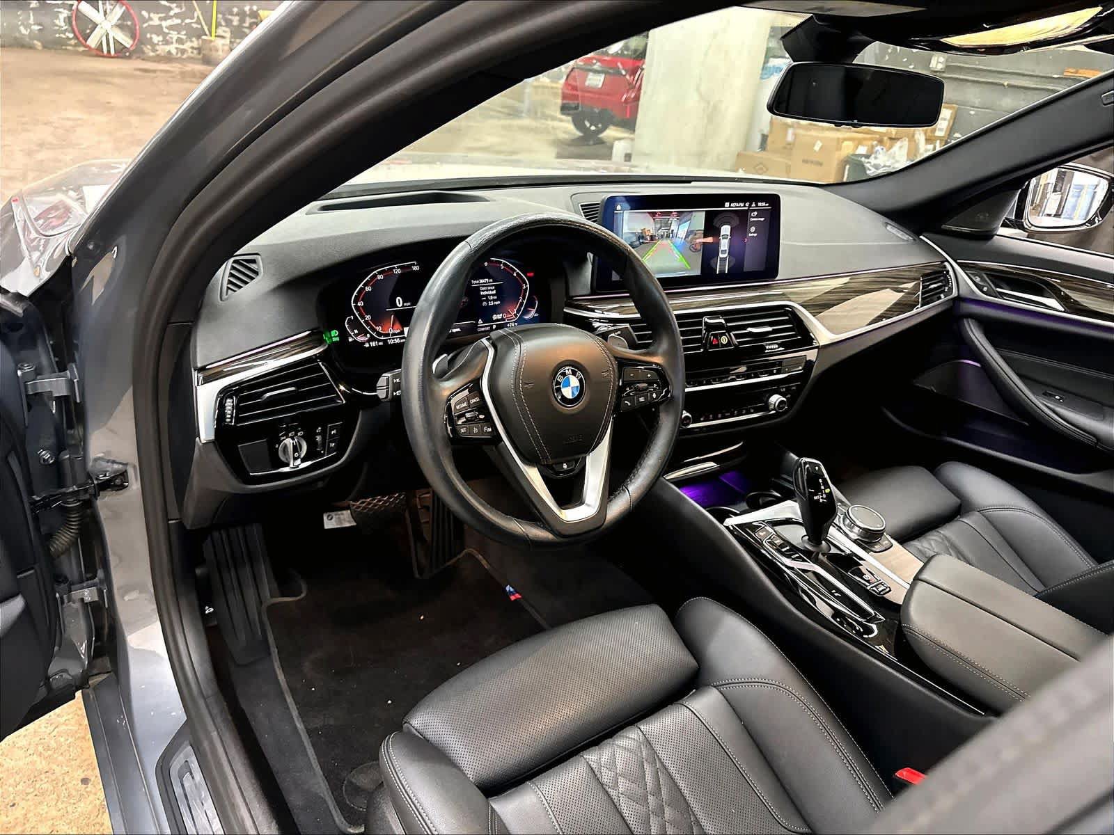 Used 2023 BMW 530i w/ Premium Package RWD image 16