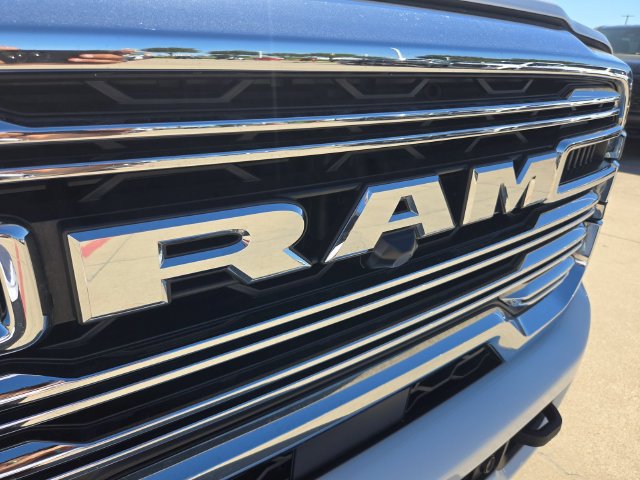 Used 2026 RAM 2500 Laramie AWD/4WD image 27