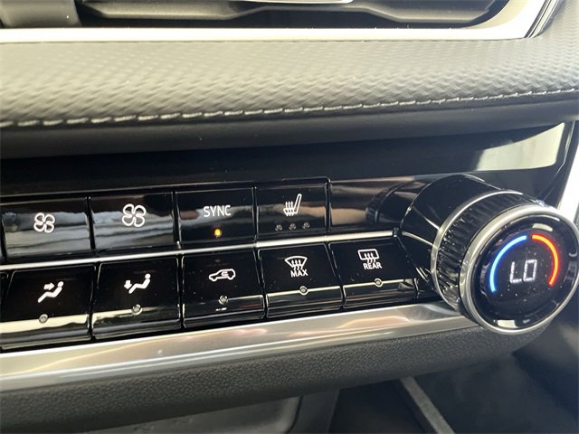 New 2026 Chevrolet Equinox LT w/ Convenience Package II image 31